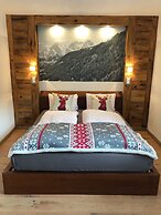 Mountain Lodge Sedrun