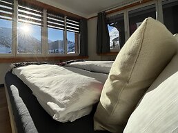 Mountain Lodge Sedrun