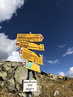 Mountain Lodge Sedrun