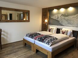 Mountain Lodge Sedrun
