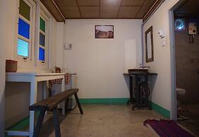R-Lampang Guest House