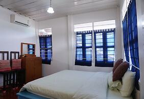 R-Lampang Guest House