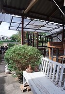 R-Lampang Guest House