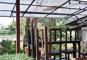 R-Lampang Guest House