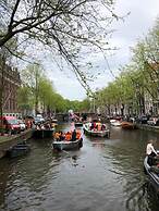 PH93 Amsterdam Central