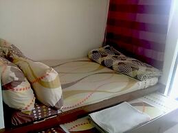 Mabolo Garden Flat by SDC