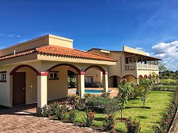 Casa Taylor Gran Pacifica Resort