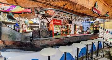 Coco Heritage Resort