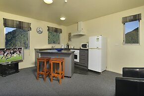 Tombstone Motel, Lodge & Backpackers