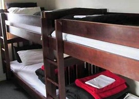 Tombstone Motel, Lodge & Backpackers