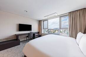 Ramada Encore by Wyndham CheonAn