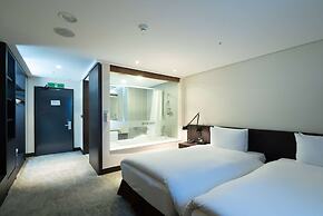 Ramada Encore by Wyndham CheonAn