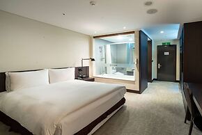 Ramada Encore by Wyndham CheonAn