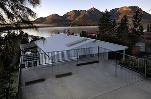 Freycinet Beachfront Retreat