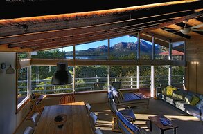Freycinet Beachfront Retreat