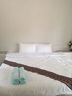 Kanyaphat Gardenview Resort