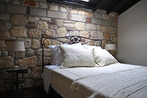 Halkidiki Luxurious Stonehouses