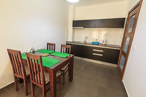 Apartments Kuce Lekovica snack bar- Bistro & Beach