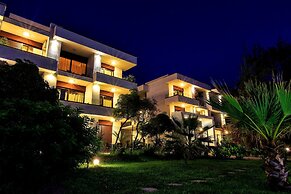 Apartments Kuce Lekovica snack bar- Bistro & Beach
