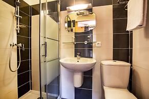 Le Dauphin Hotel