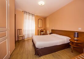Le Dauphin Hotel