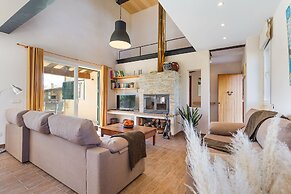 Close Es Trenc Beach Villa with Pool