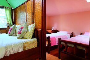 Malee's Nature Lovers Bungalows