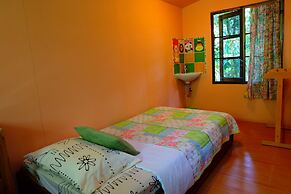 Malee's Nature Lovers Bungalows