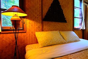 Malee's Nature Lovers Bungalows