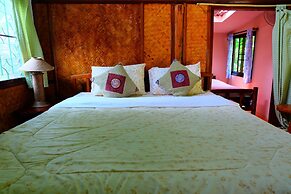 Malee's Nature Lovers Bungalows