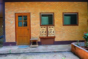 Malee's Nature Lovers Bungalows