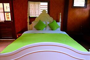 Malee's Nature Lovers Bungalows