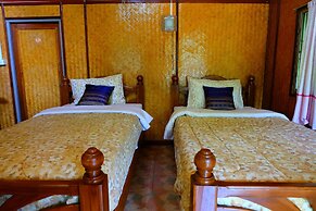 Malee's Nature Lovers Bungalows