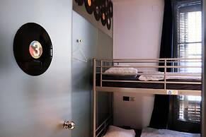 Alternative Creative Youth Hostel Barcelona
