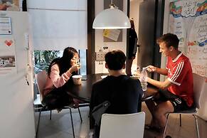 Alternative Creative Youth Hostel Barcelona