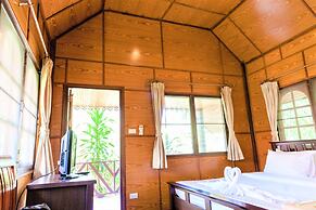 Bangrak Pier Bungalow