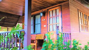 Bangrak Pier Bungalow