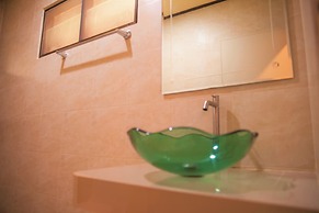 Bangrak Pier Bungalow