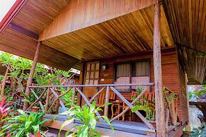 Bangrak Pier Bungalow