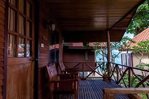 Bangrak Pier Bungalow