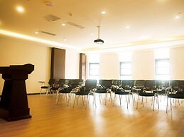 GreenTree Inn Taizhou Taixing Middle Guoqing Road Business Hotel