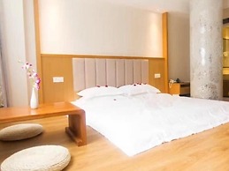 GreenTree Inn Taizhou Taixing Middle Guoqing Road Business Hotel