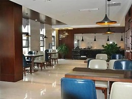 GreenTree Inn Taizhou Taixing Middle Guoqing Road Business Hotel