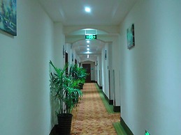 GreenTree Inn LiuAn HuoQiu County JianXing Road Express Hotel