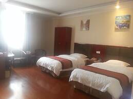 GreenTree Inn LiuAn HuoQiu County JianXing Road Express Hotel