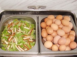 GreenTree Inn ZhangJiaKou Qiaoxi District WuYi East Street JianXing Ex