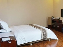 GreenTree Inn LiaoYuan Longshan District Train station Longjihuadian H