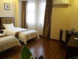 GreenTree Inn LiaoYuan Longshan District Train station Longjihuadian H