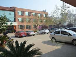 GreenTree Inn WeiFang QingZhou Middle HaiDai Road Electric Power Shell