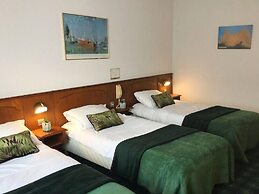 Hotel Christ Roi